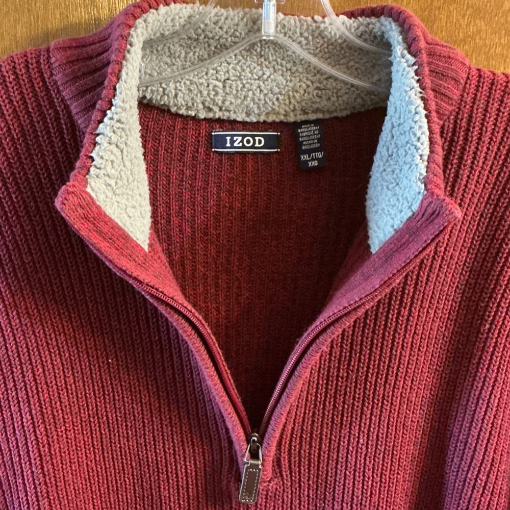 Izod Men's Burgundy Zip-Up Sweater